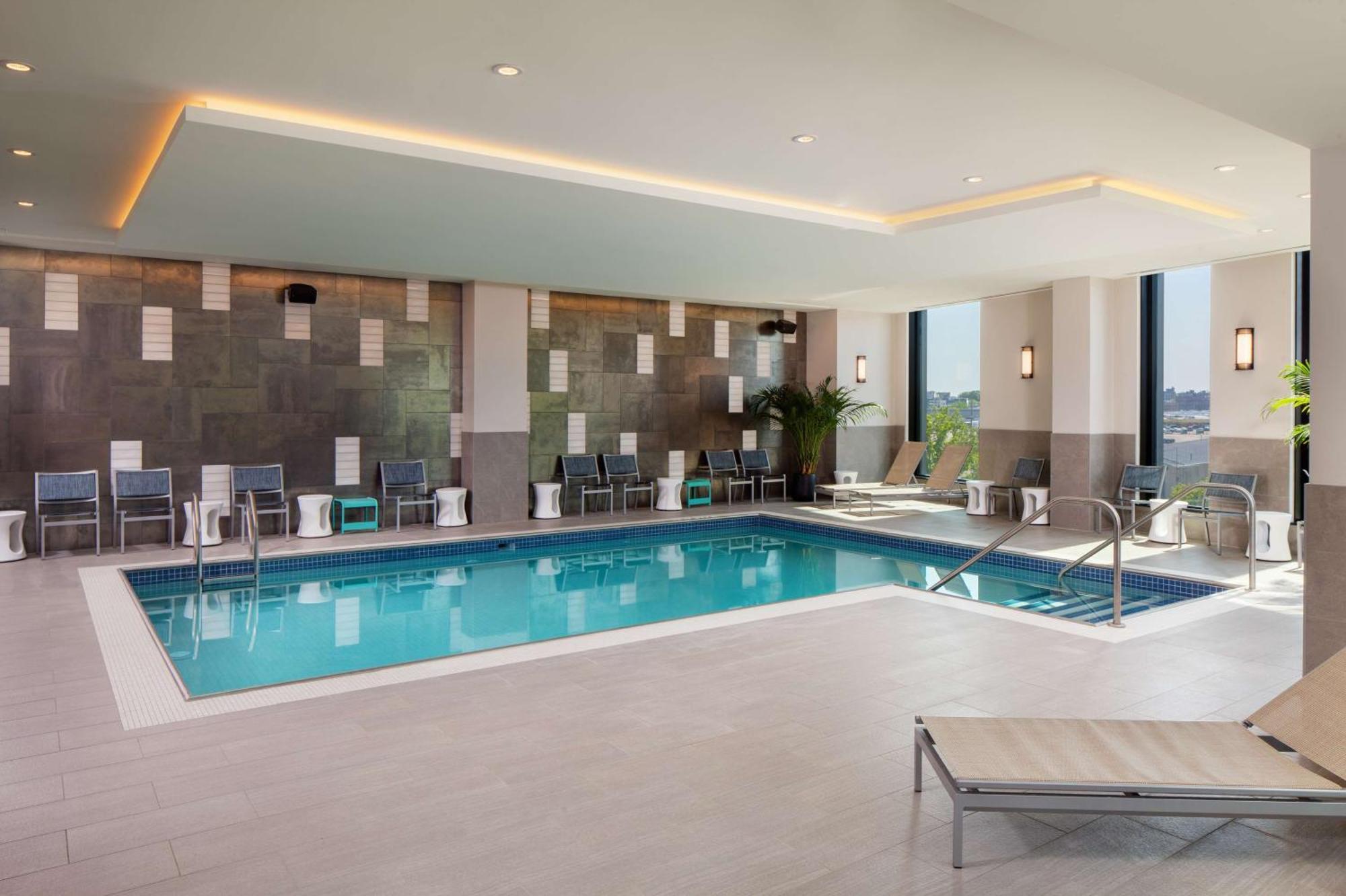 Hampton Inn Boston Seaport District Εξωτερικό φωτογραφία