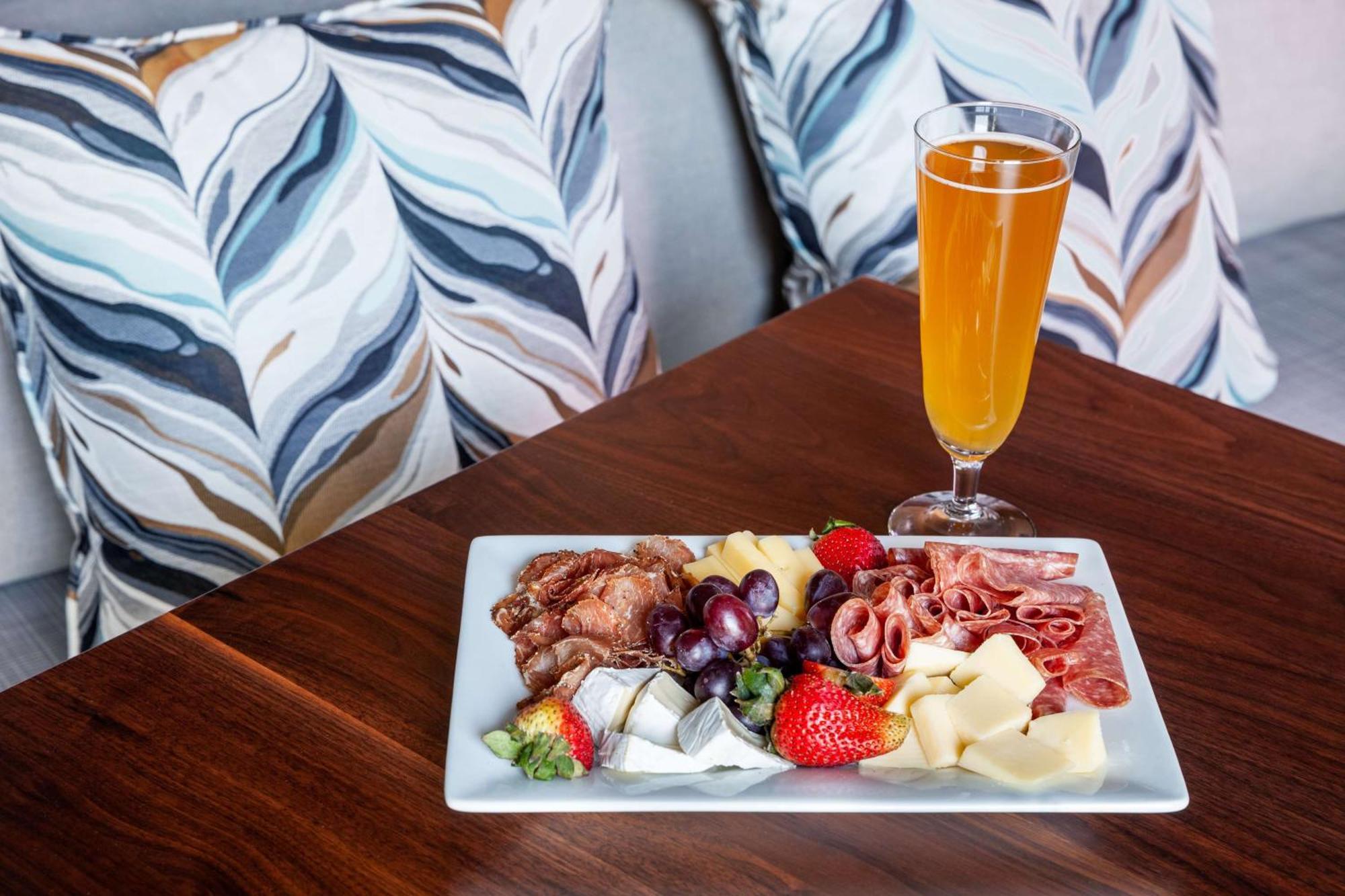 Hampton Inn Boston Seaport District Εξωτερικό φωτογραφία
