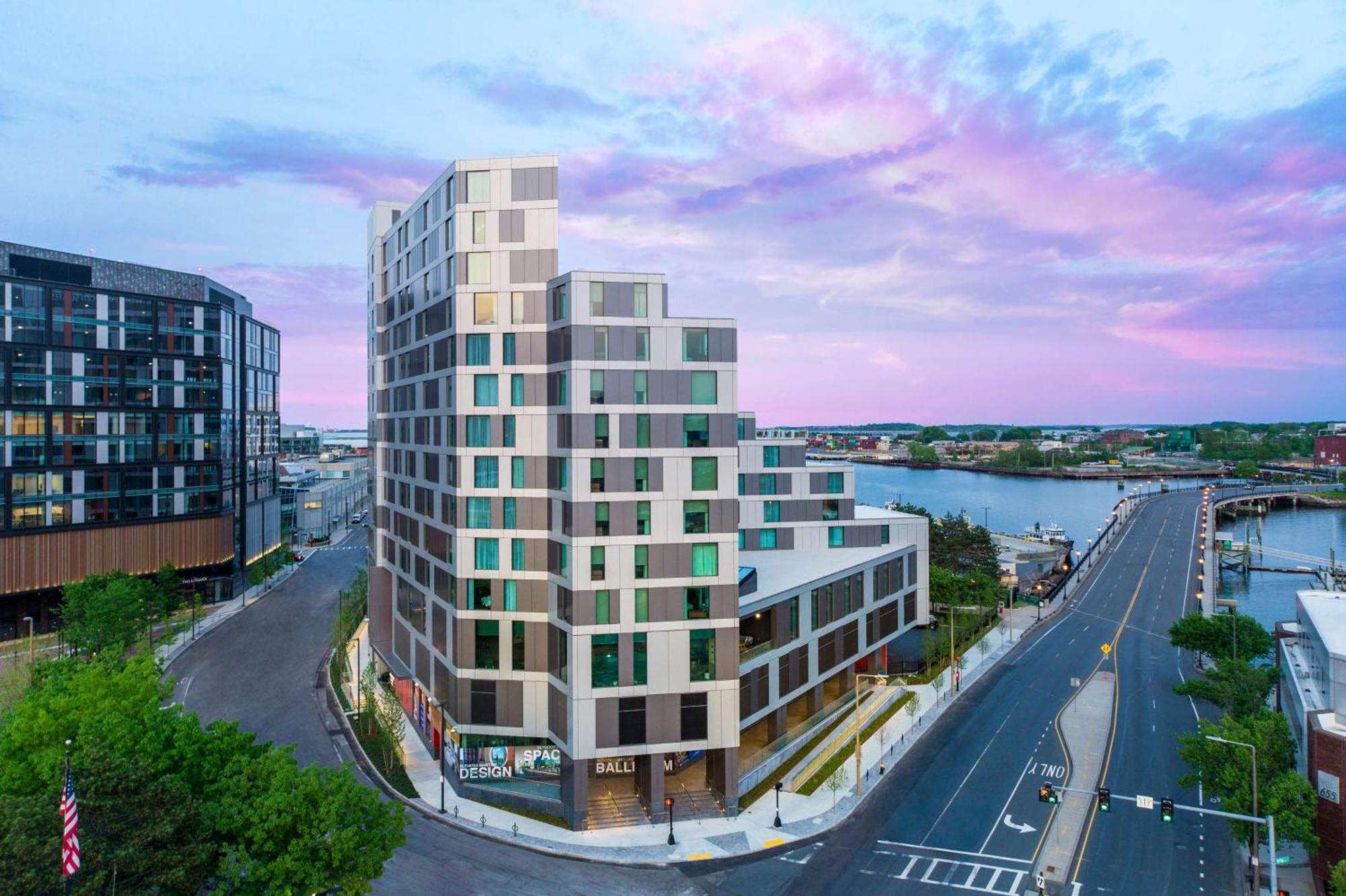 Hampton Inn Boston Seaport District Εξωτερικό φωτογραφία